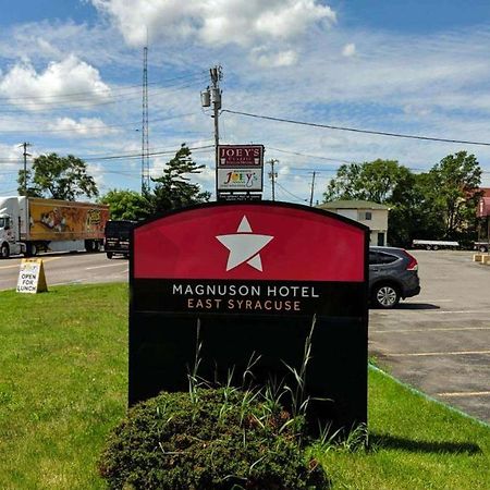Magnuson Hotel East Syracuse Extérieur photo