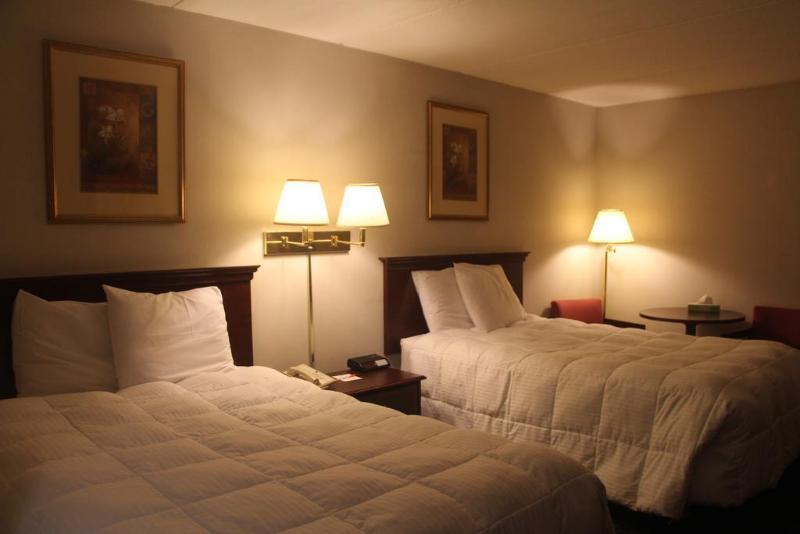 Magnuson Hotel East Syracuse Extérieur photo